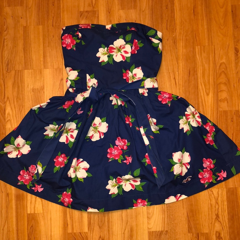 Halter dress